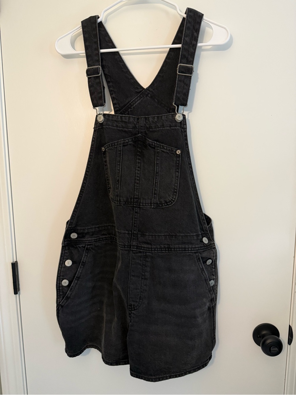 Old Navy Black Women’s Denim Overall Shorts